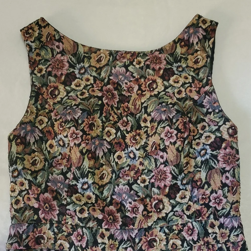 NEW LOOK Floral Print Mini Dress - Picture 4 of 7